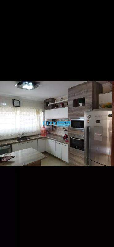 Sobrado à venda com 3 quartos, 187m² - Foto 9