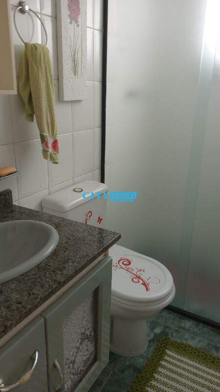 Apartamento à venda com 2 quartos, 50m² - Foto 24