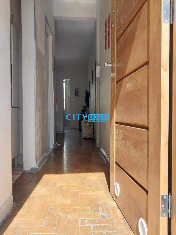 Apartamento à venda com 1 quarto, 42m² - Foto 9