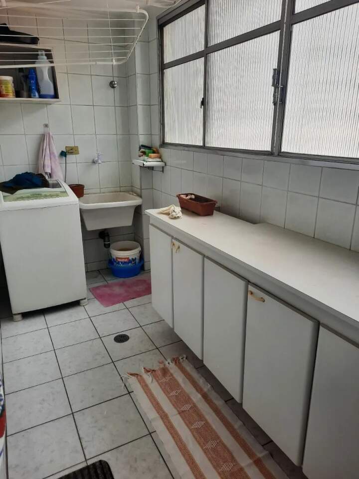 Apartamento à venda com 3 quartos, 125m² - Foto 1