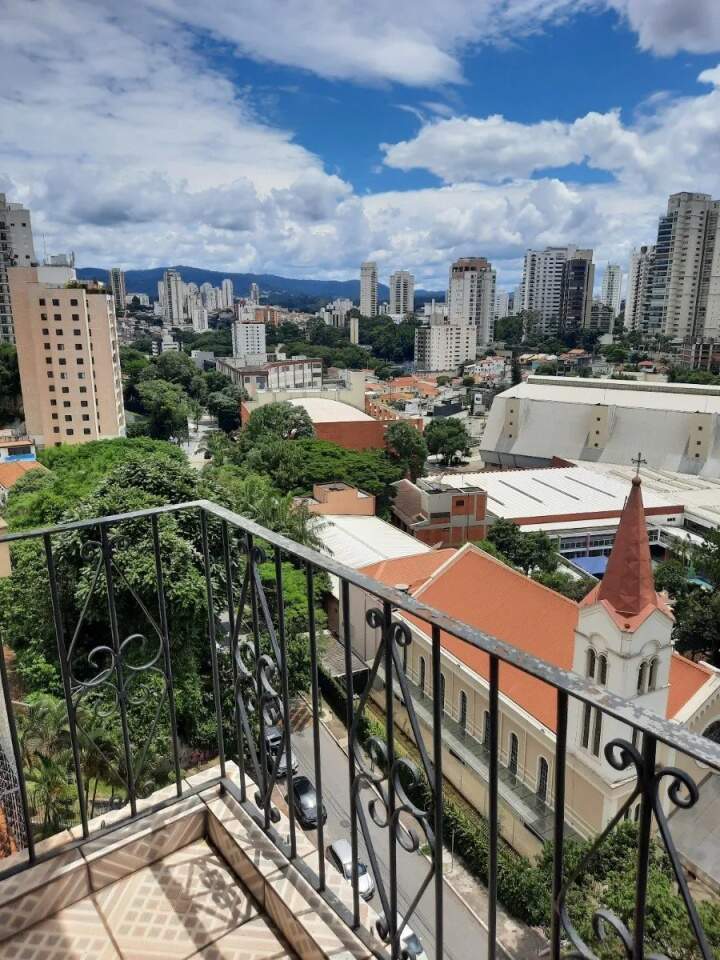 Apartamento à venda com 3 quartos, 125m² - Foto 3