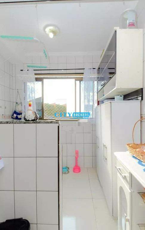 Apartamento à venda com 2 quartos, 72m² - Foto 13