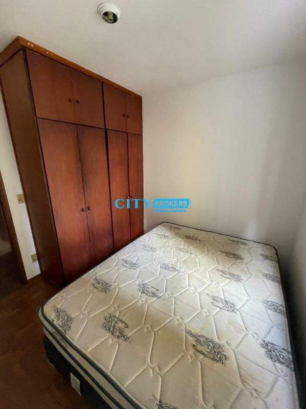 Apartamento à venda com 2 quartos, 66m² - Foto 17