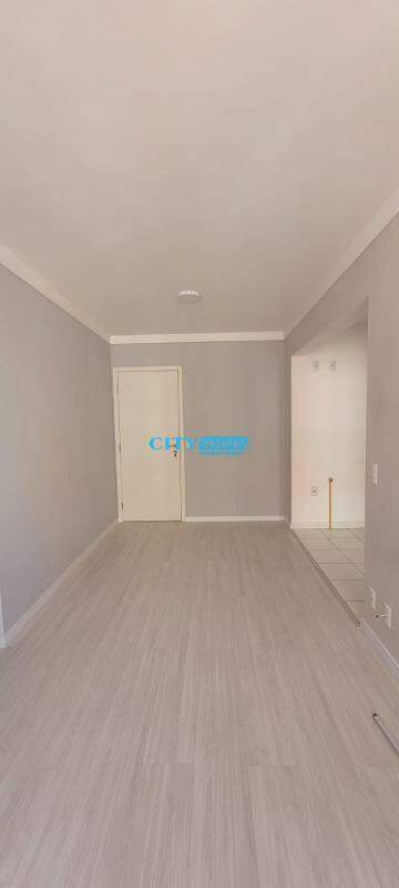 Apartamento à venda com 2 quartos, 60m² - Foto 22