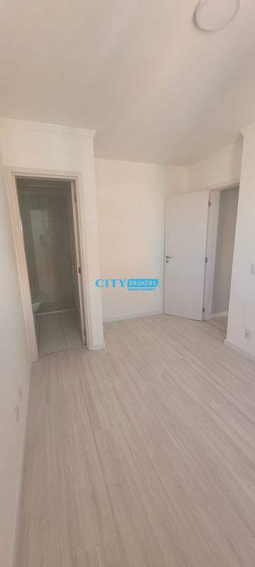 Apartamento à venda com 2 quartos, 60m² - Foto 18