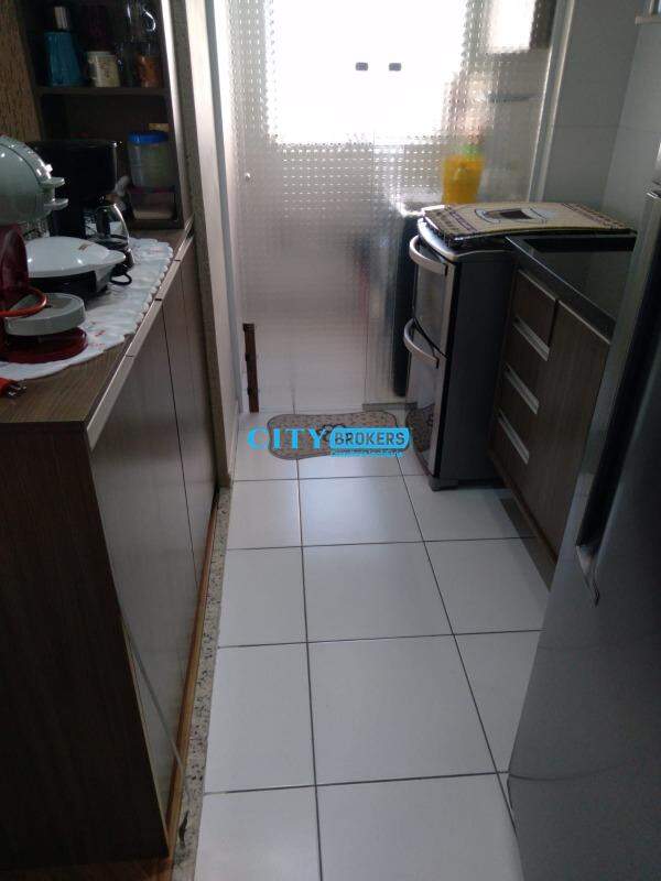 Apartamento à venda com 3 quartos, 61m² - Foto 14