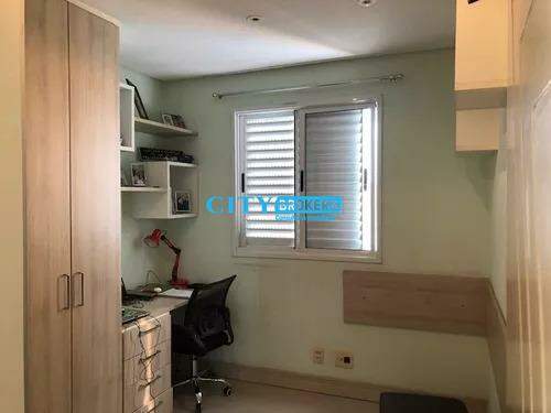 Apartamento à venda com 2 quartos, 68m² - Foto 3