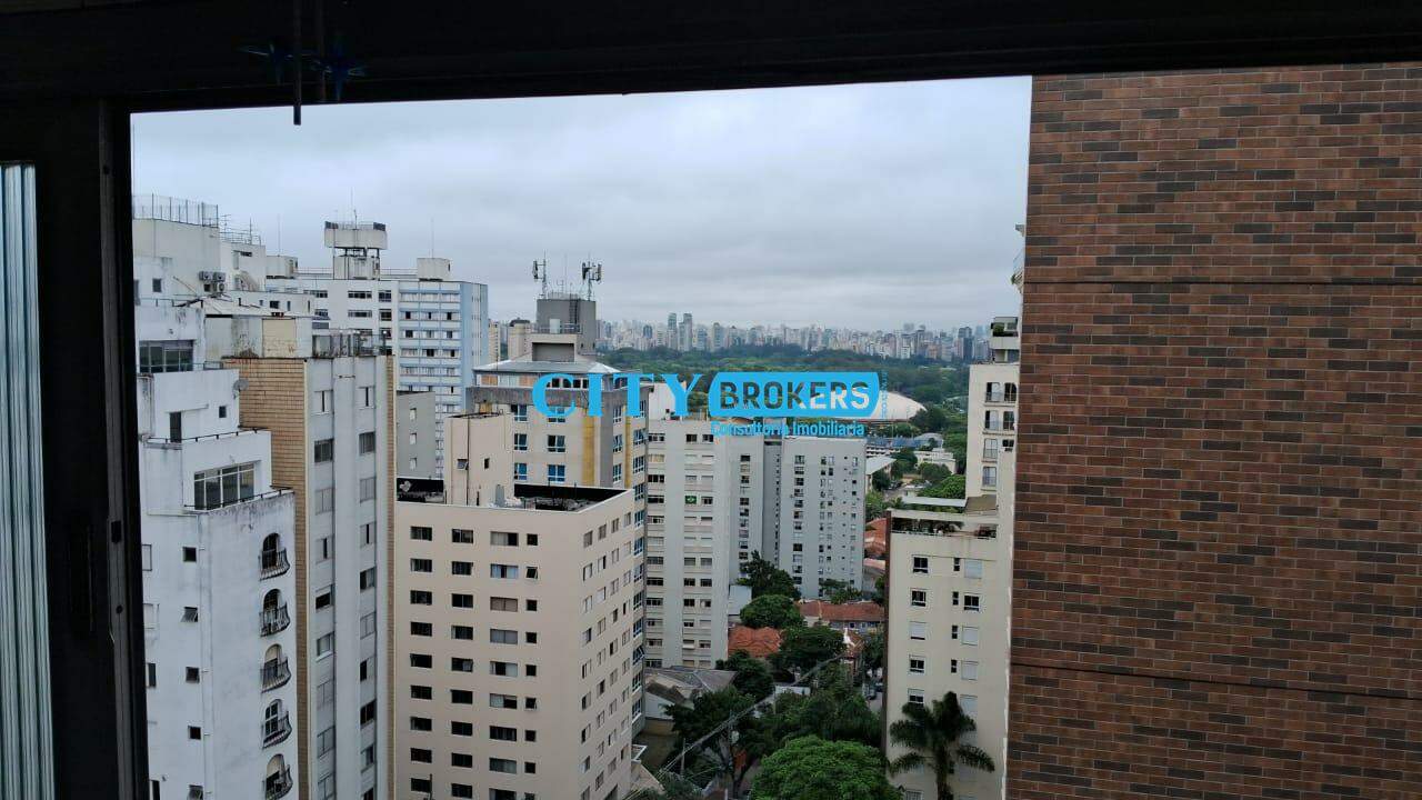 Apartamento à venda com 2 quartos, 70m² - Foto 10