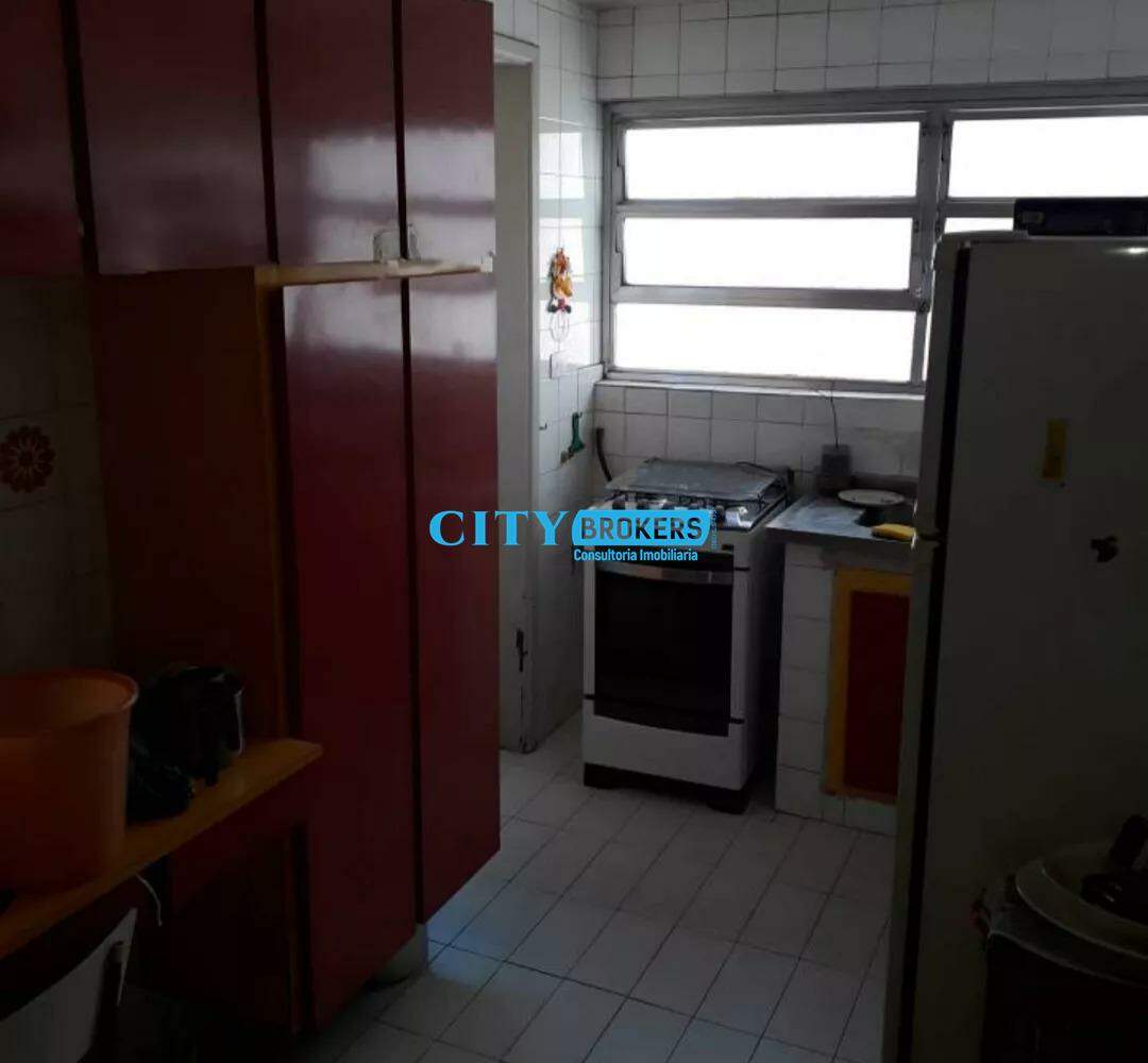 Apartamento à venda com 2 quartos, 70m² - Foto 13