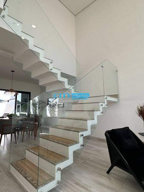 Casa de Condomínio à venda com 3 quartos, 225m² - Foto 19