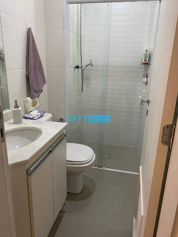 Apartamento à venda com 2 quartos, 72m² - Foto 10