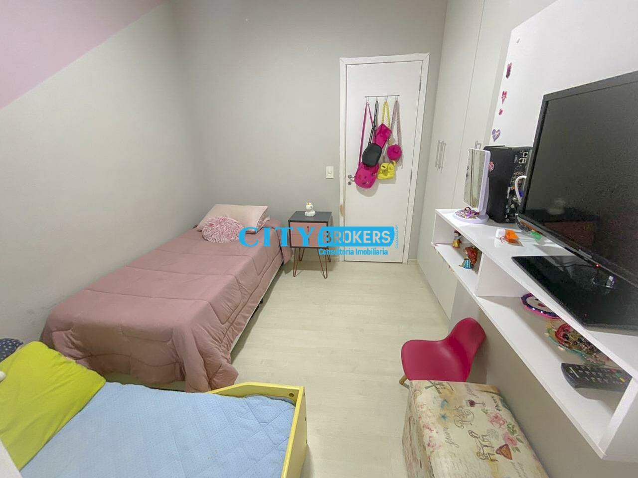 Apartamento à venda com 2 quartos, 72m² - Foto 9