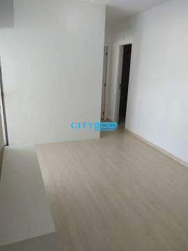 Apartamento à venda com 2 quartos, 65m² - Foto 2