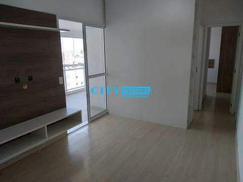 Apartamento à venda com 2 quartos, 65m² - Foto 3