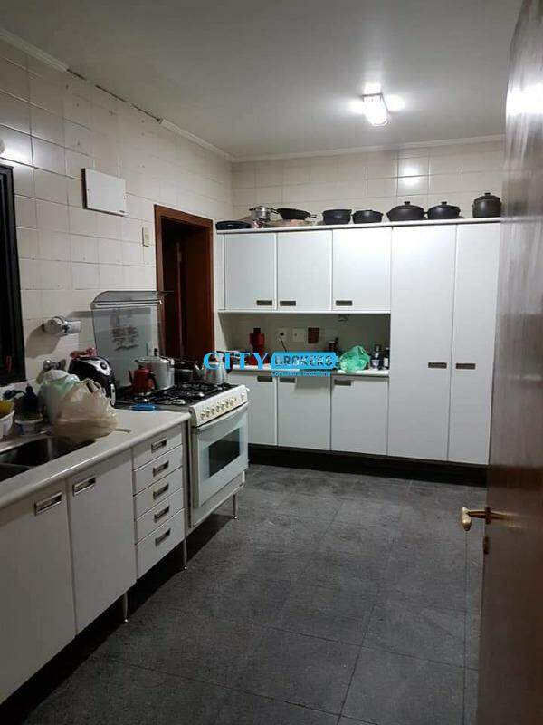 Apartamento à venda com 4 quartos, 287m² - Foto 6