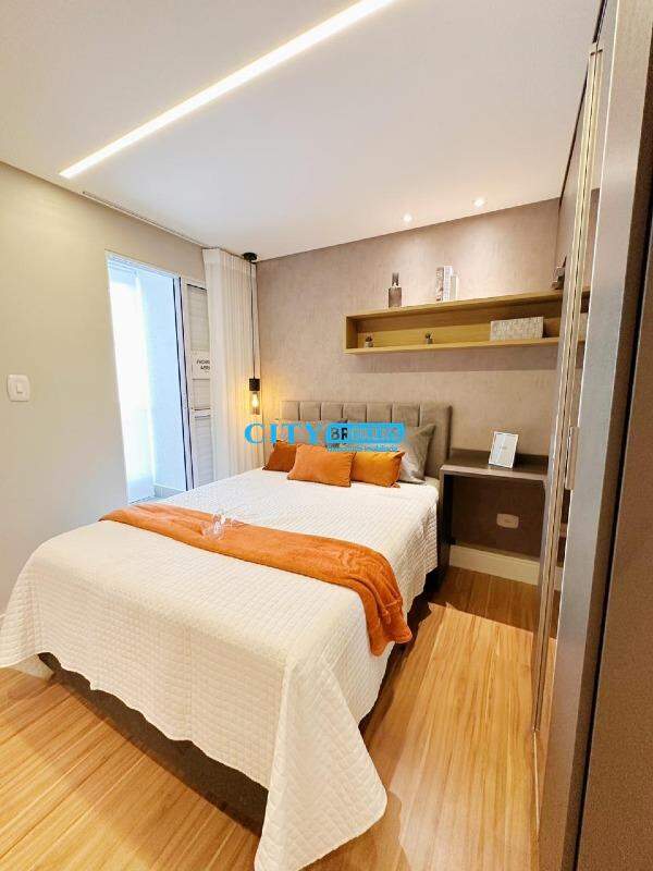 Apartamento à venda com 2 quartos, 56m² - Foto 4