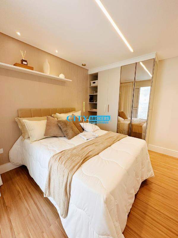 Apartamento à venda com 2 quartos, 56m² - Foto 23