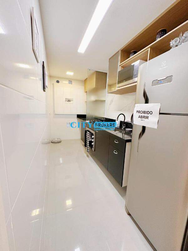 Apartamento à venda com 2 quartos, 56m² - Foto 9