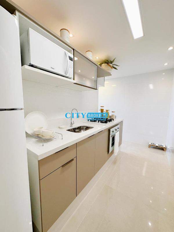 Apartamento à venda com 2 quartos, 56m² - Foto 20