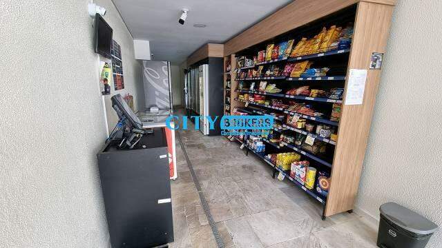 Apartamento à venda com 3 quartos, 138m² - Foto 21