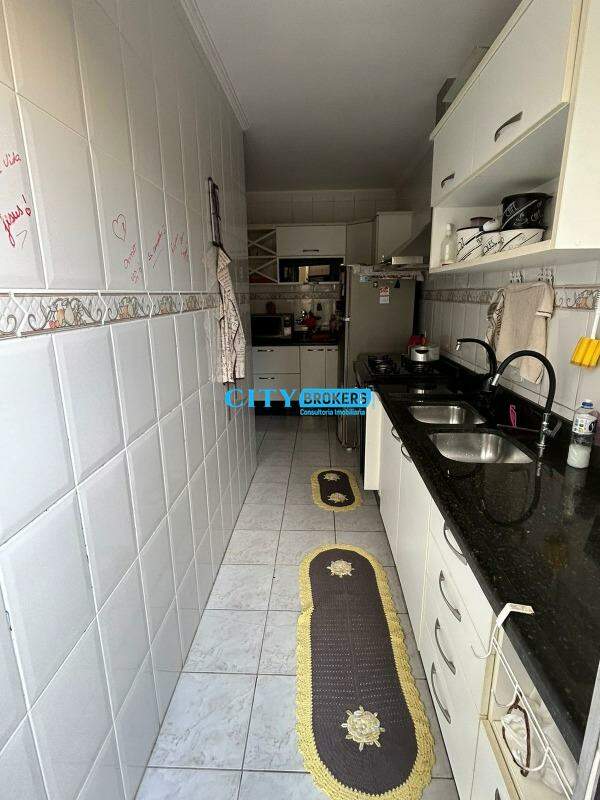 Apartamento à venda com 3 quartos, 107m² - Foto 10