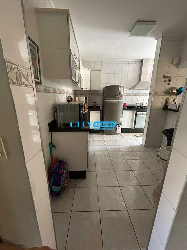 Apartamento à venda com 3 quartos, 107m² - Foto 15