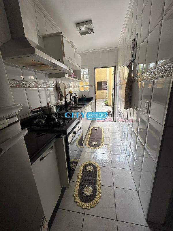 Apartamento à venda com 3 quartos, 107m² - Foto 11