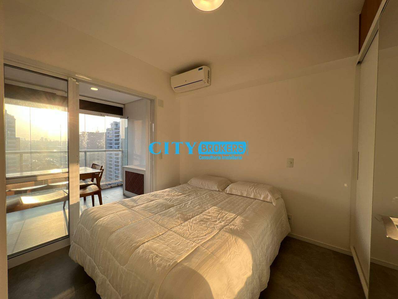 Apartamento à venda com 1 quarto, 51m² - Foto 24