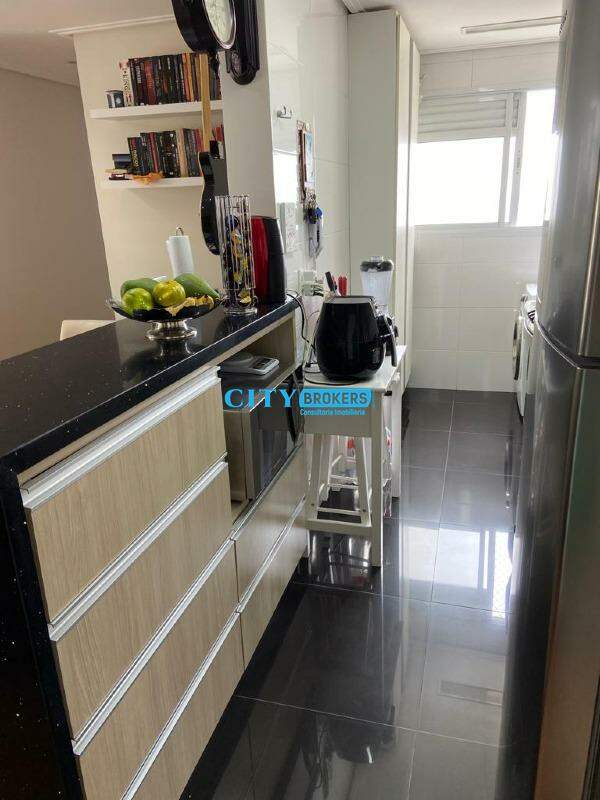 Apartamento à venda com 2 quartos, 64m² - Foto 13