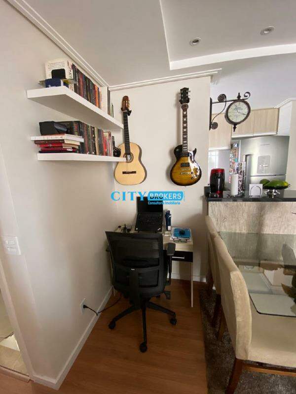 Apartamento à venda com 2 quartos, 64m² - Foto 22