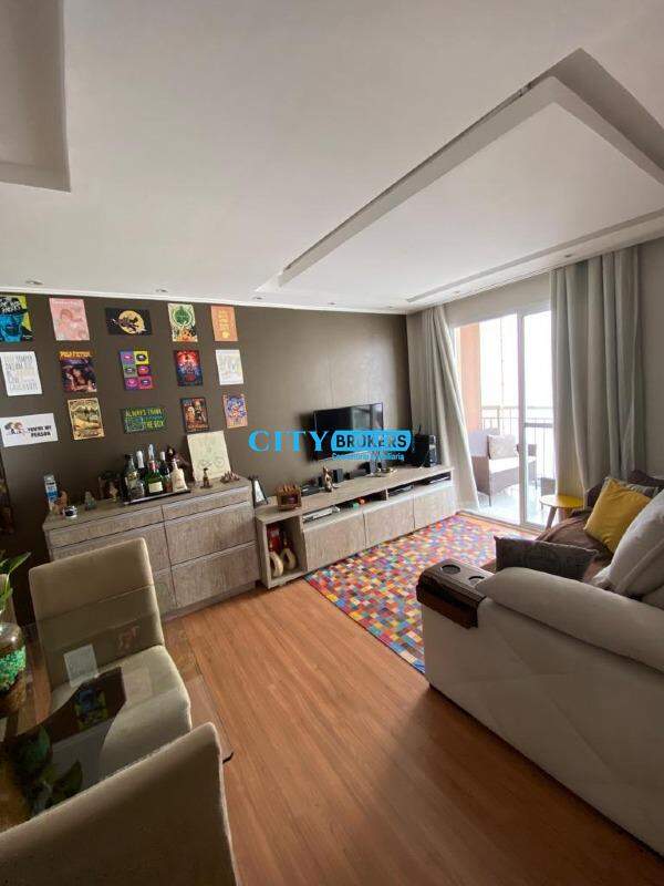 Apartamento à venda com 2 quartos, 64m² - Foto 9