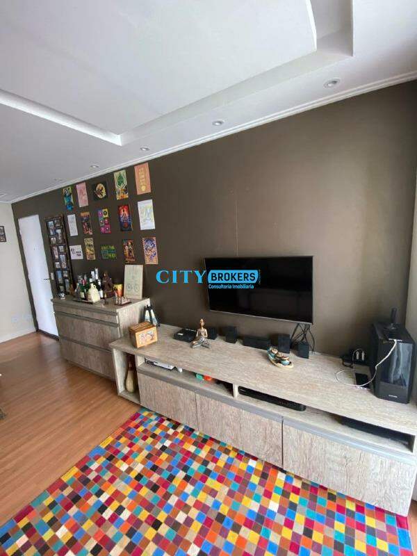 Apartamento à venda com 2 quartos, 64m² - Foto 7