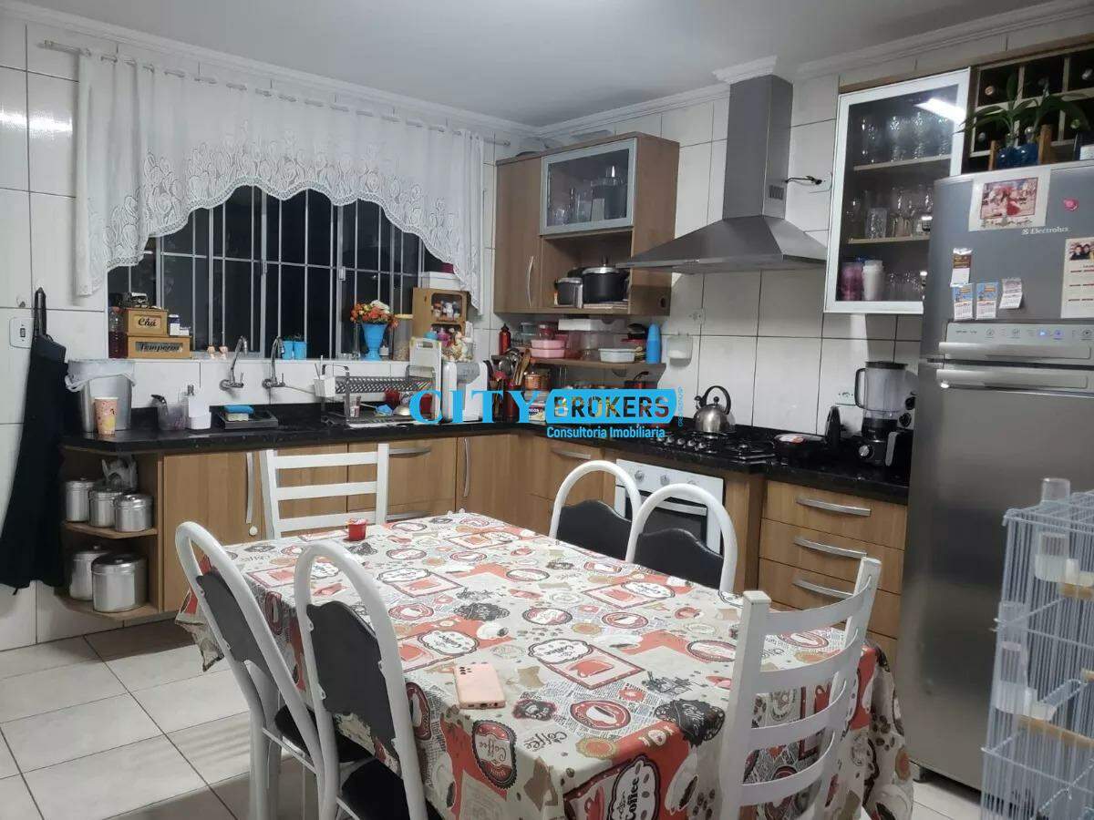 Sobrado à venda com 2 quartos, 137m² - Foto 19