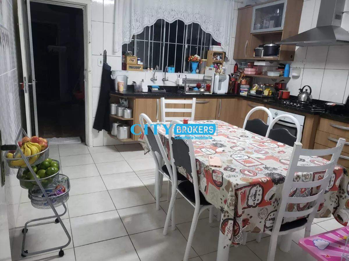 Sobrado à venda com 2 quartos, 137m² - Foto 18