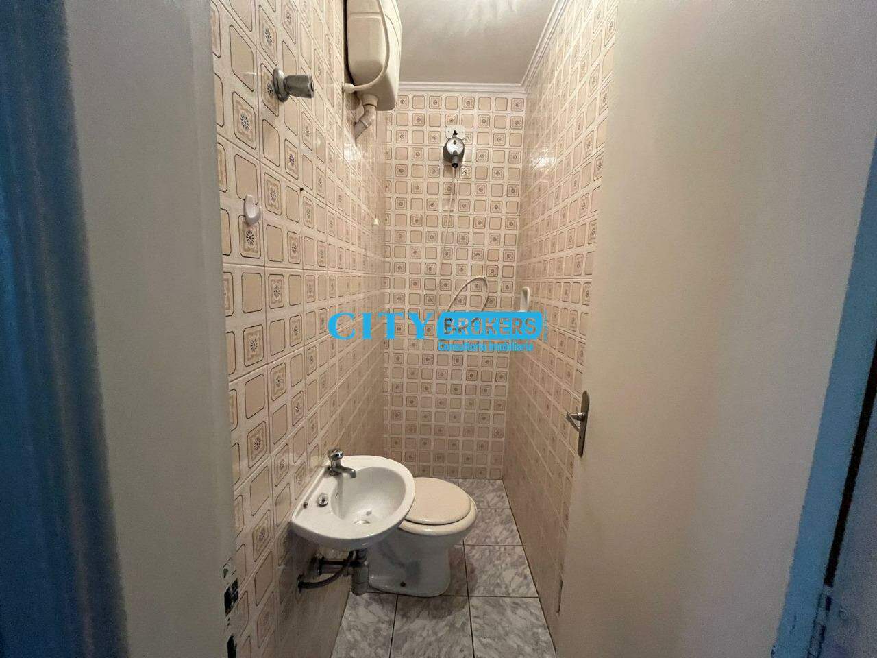 Casa à venda com 4 quartos, 180m² - Foto 15