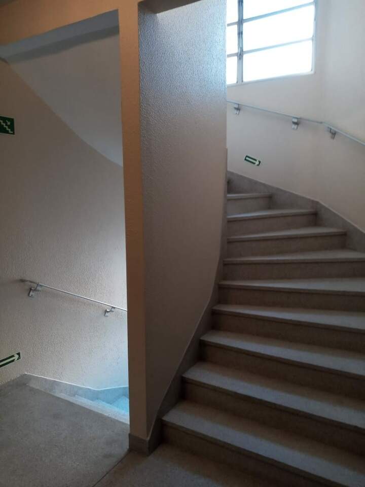 Apartamento à venda com 2 quartos, 77m² - Foto 13