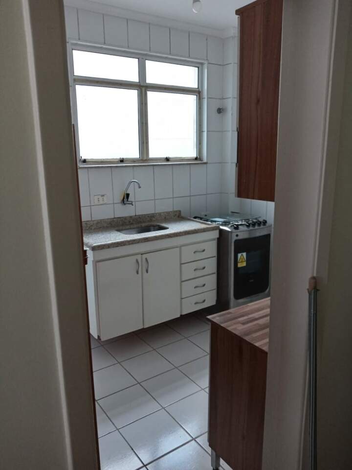 Apartamento à venda com 2 quartos, 77m² - Foto 25