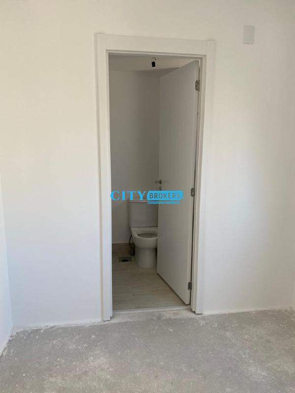 Apartamento à venda com 3 quartos, 147m² - Foto 13