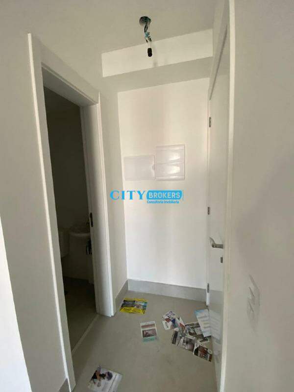 Apartamento à venda com 3 quartos, 147m² - Foto 22