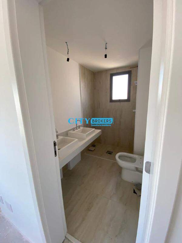 Apartamento à venda com 3 quartos, 147m² - Foto 17