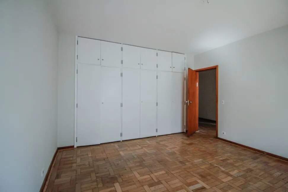 Apartamento à venda com 4 quartos, 240m² - Foto 5