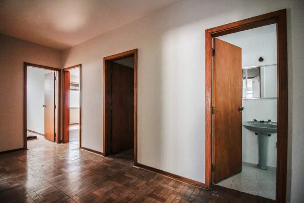 Apartamento à venda com 4 quartos, 240m² - Foto 10