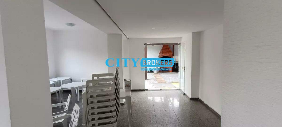 Apartamento à venda com 2 quartos, 43m² - Foto 19