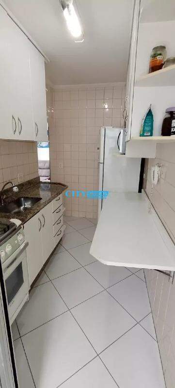 Apartamento à venda com 2 quartos, 43m² - Foto 26