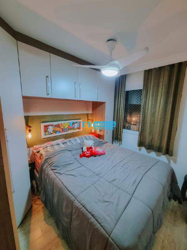 Apartamento à venda com 2 quartos, 55m² - Foto 14