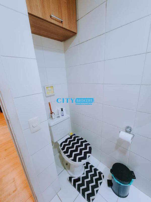 Apartamento à venda com 2 quartos, 55m² - Foto 15