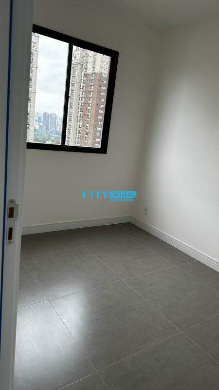 Apartamento para alugar com 1 quarto, 38m² - Foto 9