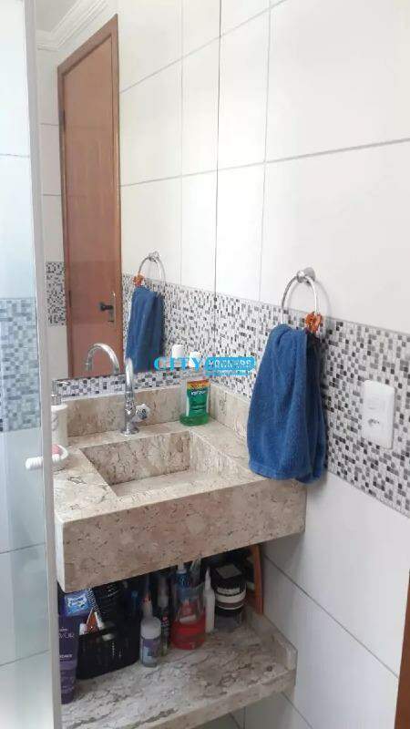 Apartamento à venda com 2 quartos, 48m² - Foto 12