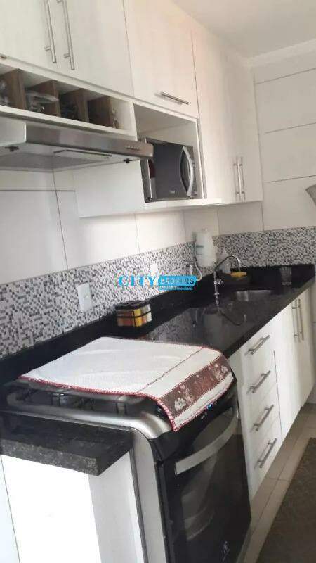 Apartamento à venda com 2 quartos, 48m² - Foto 11