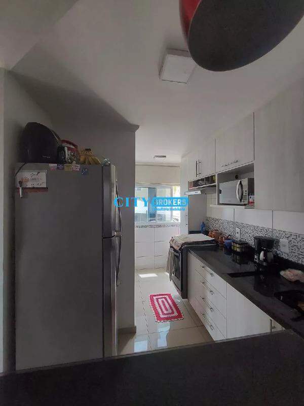 Apartamento à venda com 2 quartos, 48m² - Foto 5